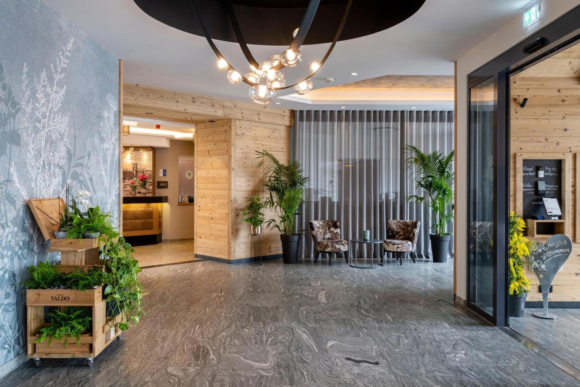 Best Western Plus Hotel Erb Vaterstetten Εξωτερικό φωτογραφία