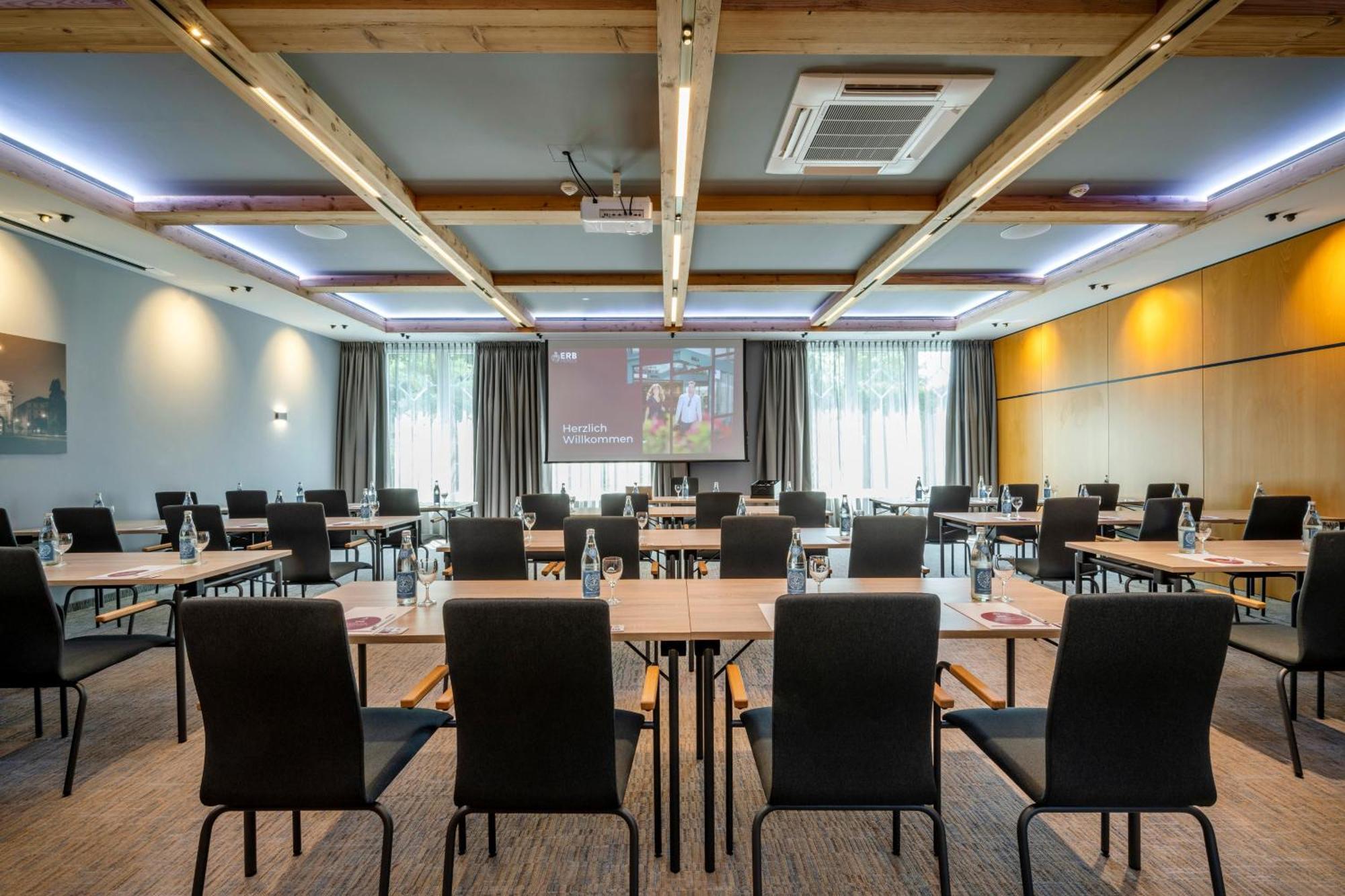 Best Western Plus Hotel Erb Vaterstetten Εξωτερικό φωτογραφία