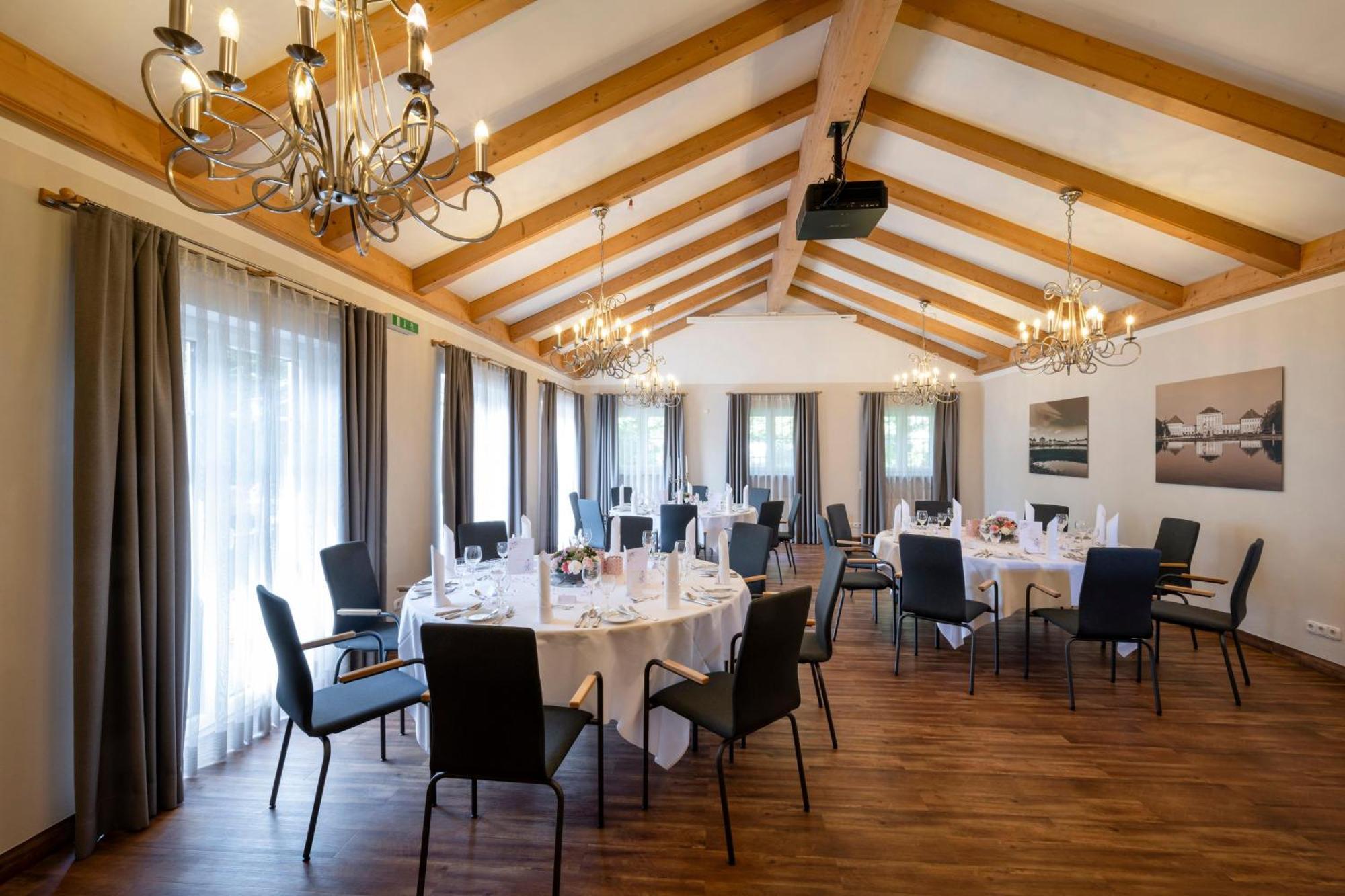 Best Western Plus Hotel Erb Vaterstetten Εξωτερικό φωτογραφία